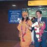 2004-RETURN-TO-INDIA-FROM-WORLD-TOUR-AFP-13083