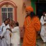 HDH-OFFERING-HIS-PRAYERS-AT-KONDANDA-RAMA-TEMPLE-IN-BIDADI-PADAYATRA
