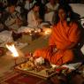 2005-SWAMIJI-DOING-GURUPUJA-AARATHI-AFP-13356