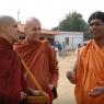 3-HDH-WITH-BUDDHIST-MONKS