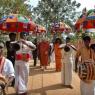 5-BUDDHIST-MONKS-VISIT-HDH-AT-BIDADI-ADHEENAM_Photo_1023_DSC_2489_CMP_WM