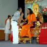 20091017_17Oct2009_Los_Angeles_Diwali_Message_and_Darshan_4201