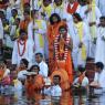 Holy-dip-in-the-sacred-waters-of-Vaidya-Sarovar_Photo_1006_DSC_3385_CMP_WM