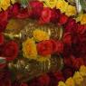 04-Paduka-Puja-Crowd-Individuals