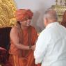 Swamiji-Meets-VIPs_Photo_1002_IMG_1544_CMP_WM