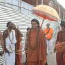 Swamiji-overseeing-the-preparations-around-the-campus_Photo_1001_IMG_1566_CMP_WM