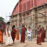 01-Construction-Swamiji-On-Rounds_Photo_1011_DSC_8134_CMP_WM