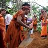 4-Swach-Nithyananda-Sangha_Photo_1000_IMG_9941_CMP_WM