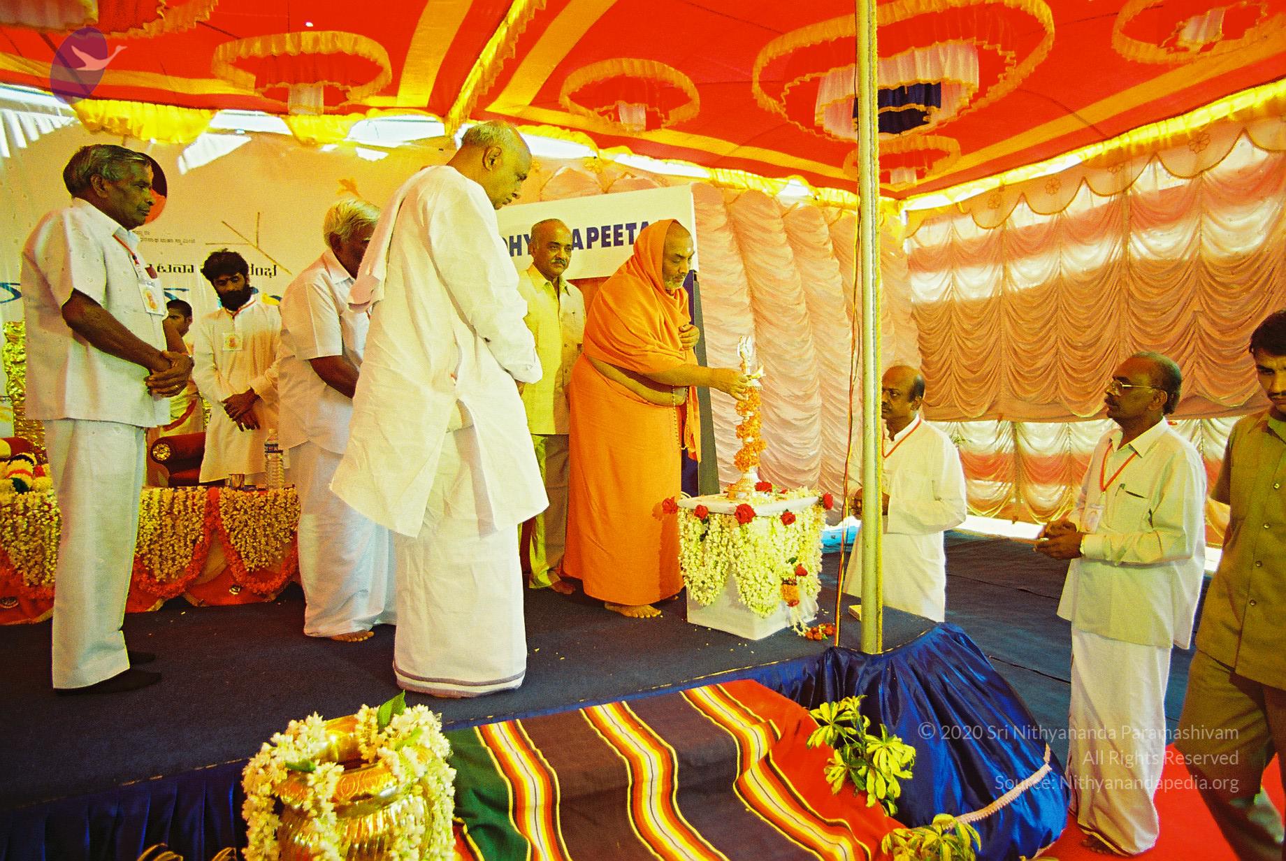 20030101_Photo_1010_F1060020_CMP_WM