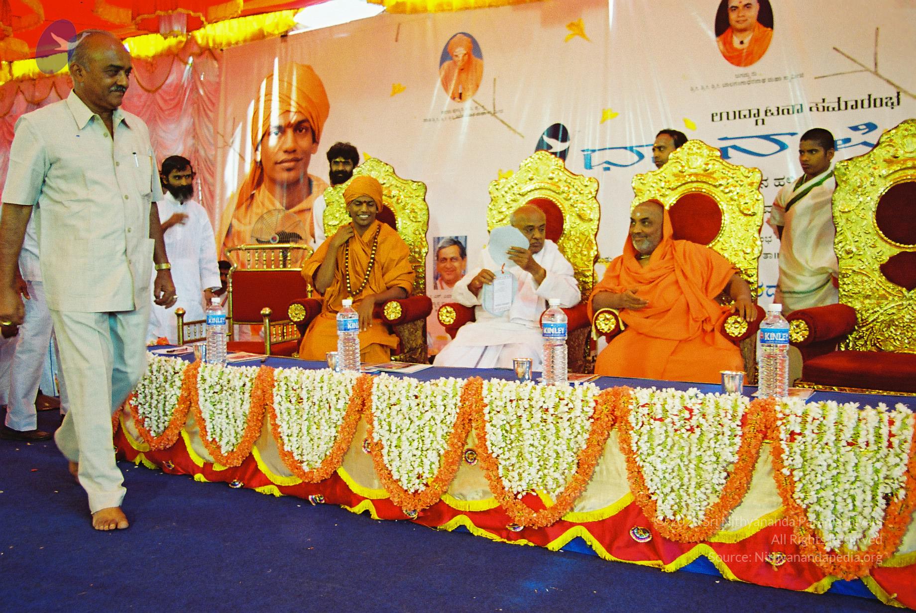 20030101_Photo_1055_F1050069_CMP_WM