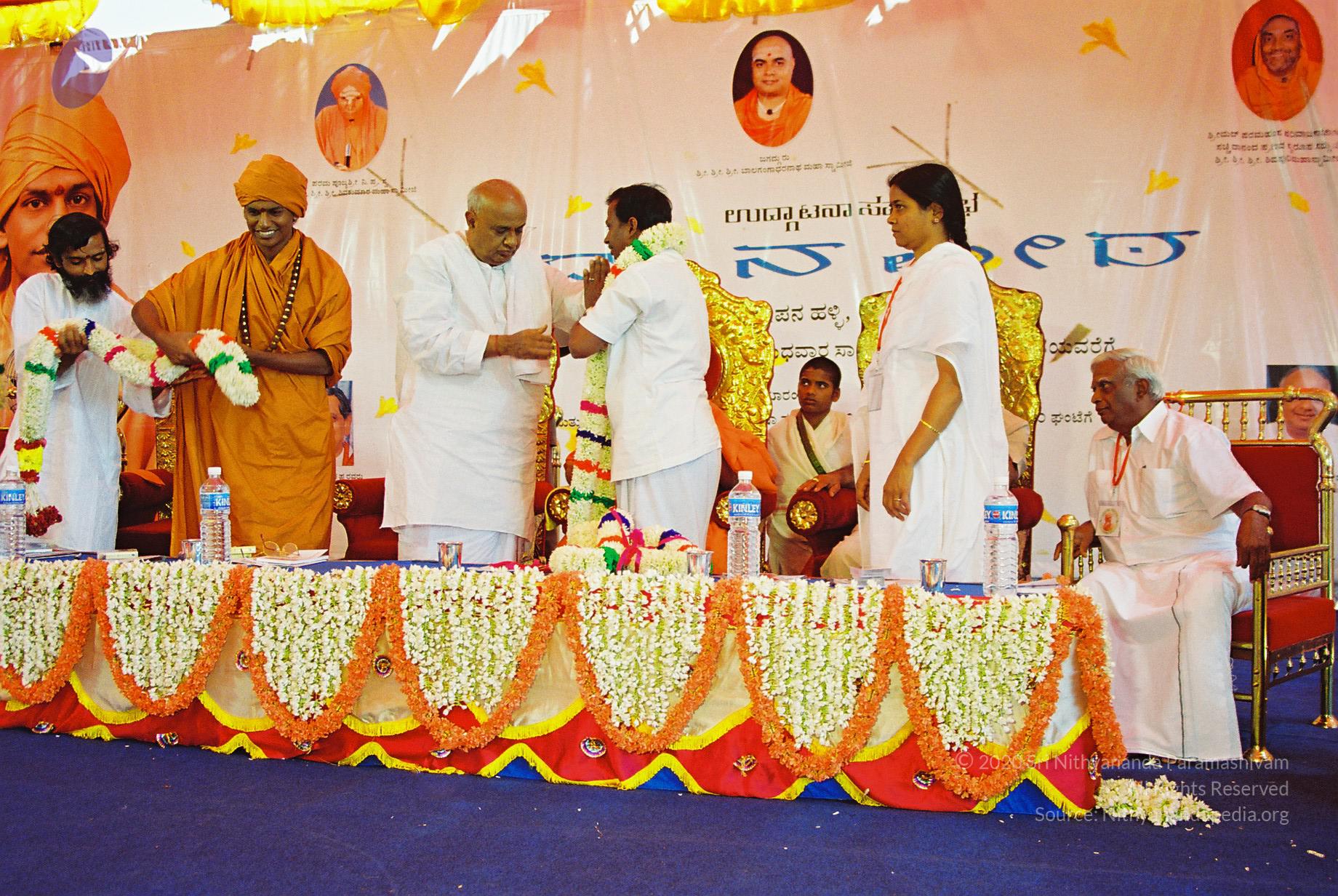 20030101_Photo_1082_F1060054_CMP_WM