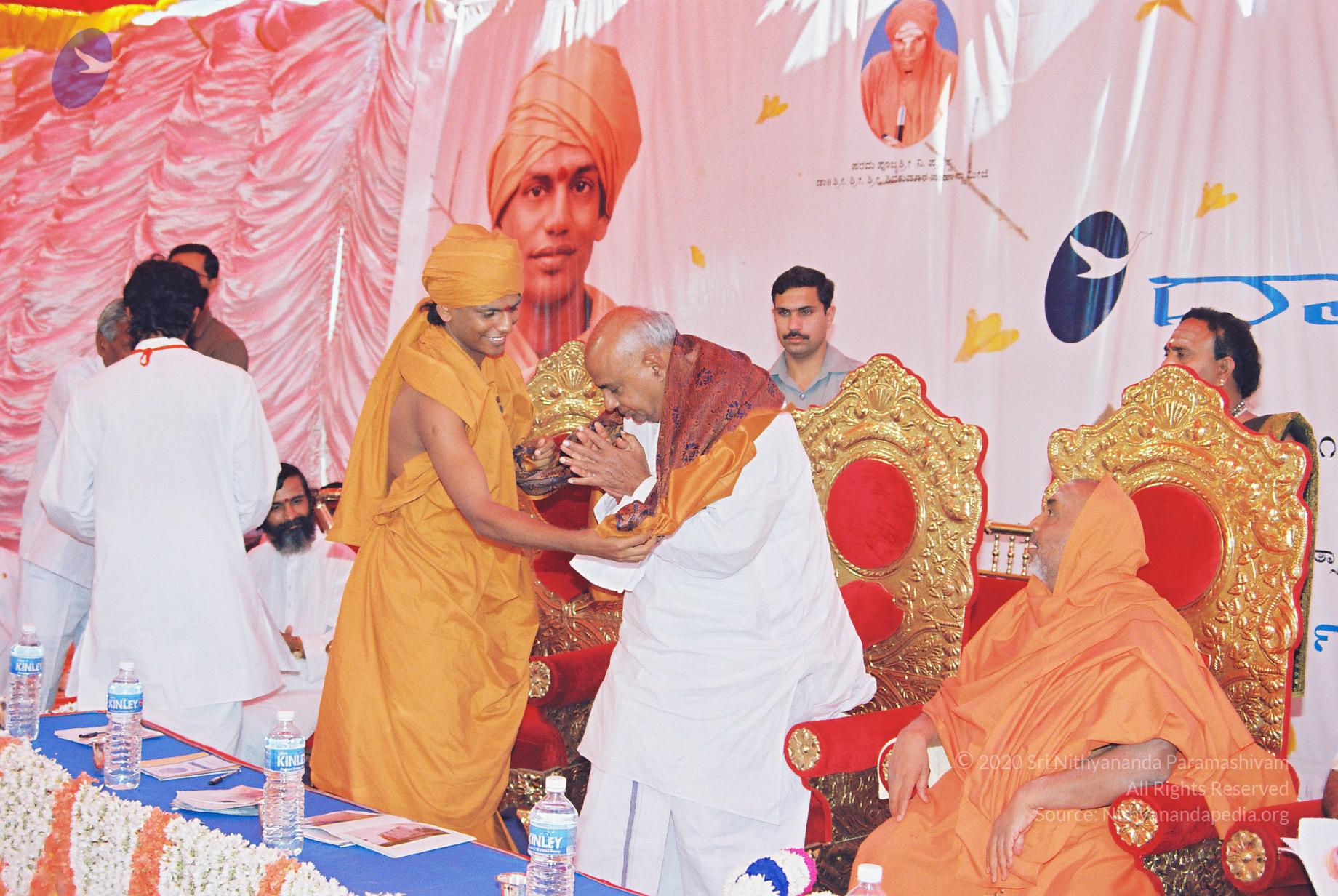 20030101_Photo_1100_F1030019_CMP_WM