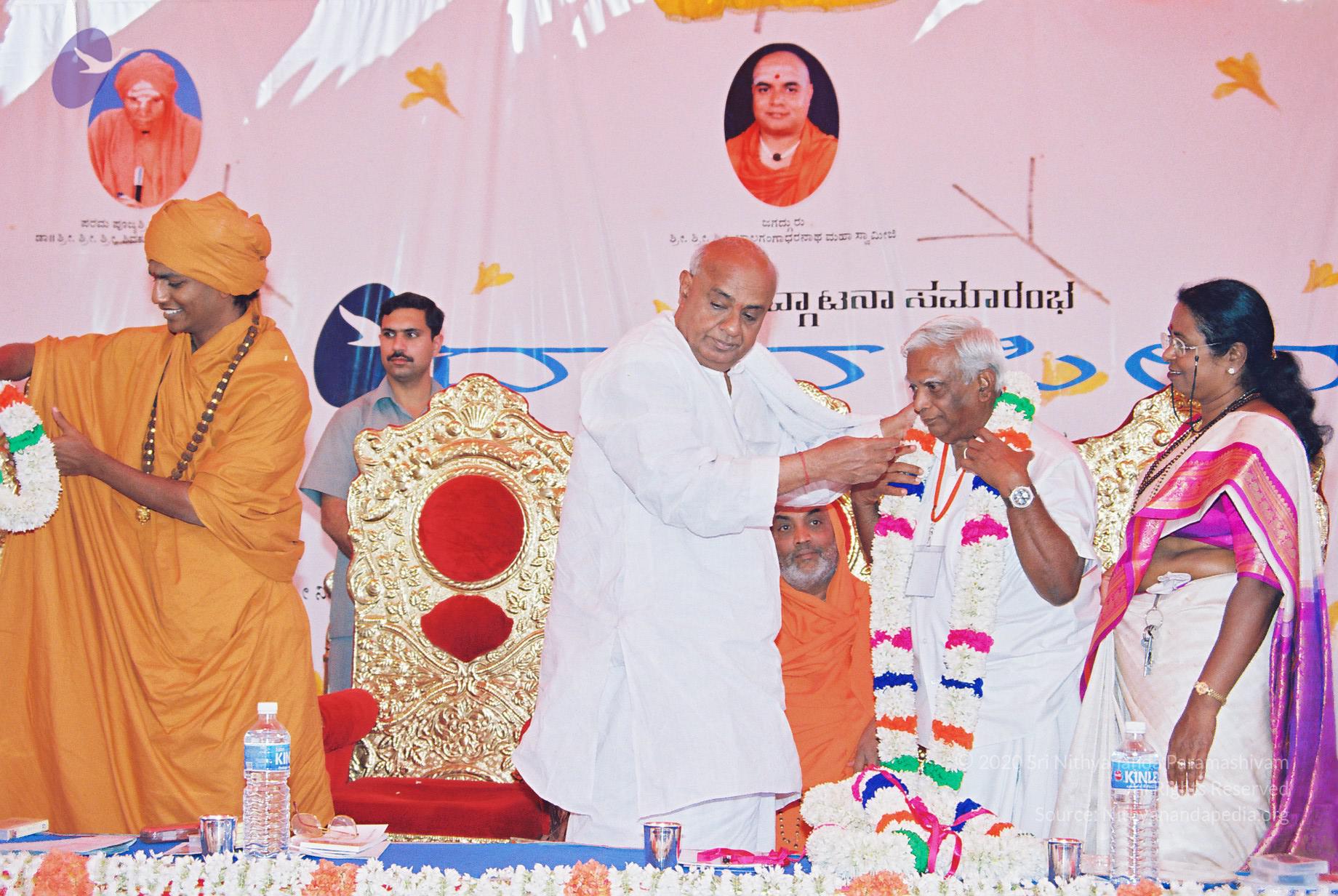 20030101_Photo_1122_F1030037_CMP_WM