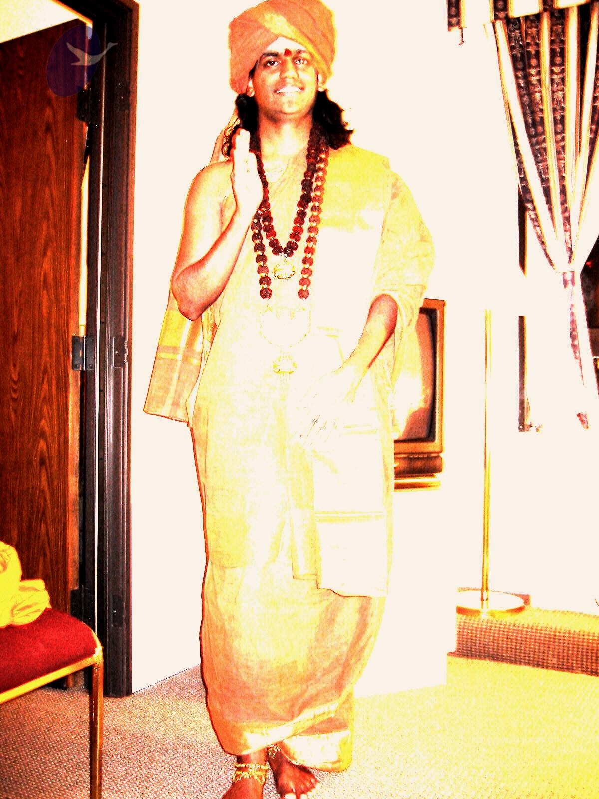 Swamiji bofre Energy darshan 2.1.04_CMP_WM
