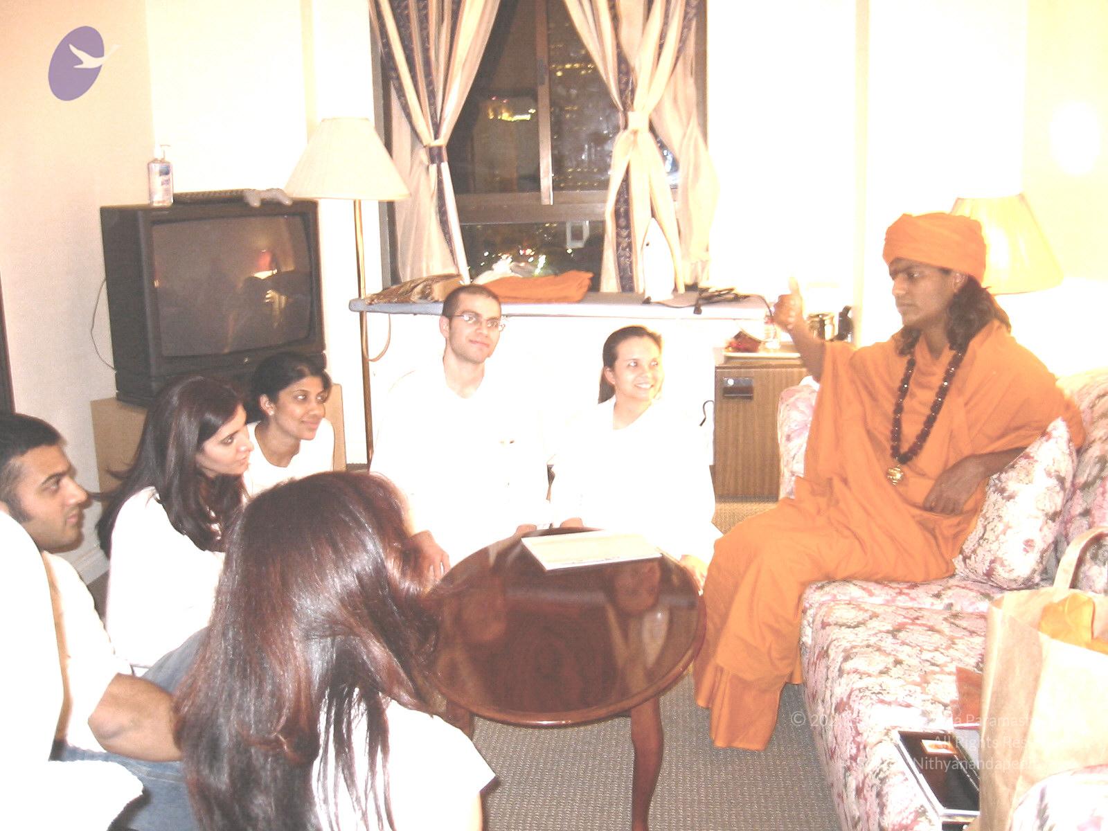 Swamiji with youngsters_CMP_WM