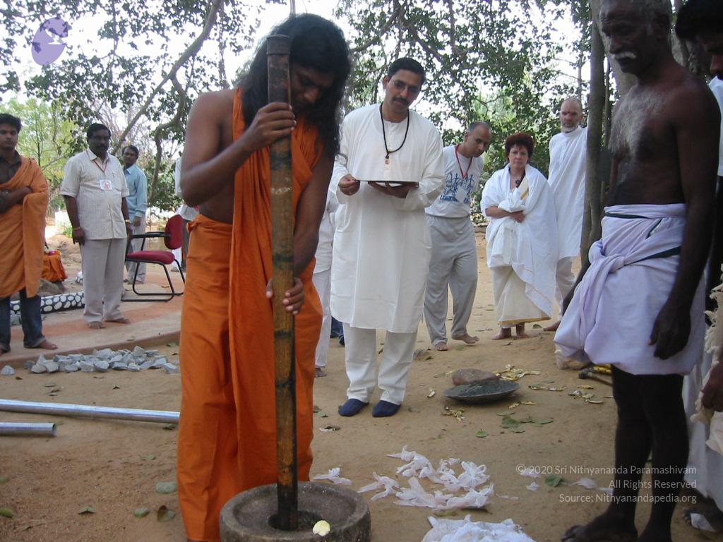 Jayanthi_2005_ashram (40)_CMP_WM