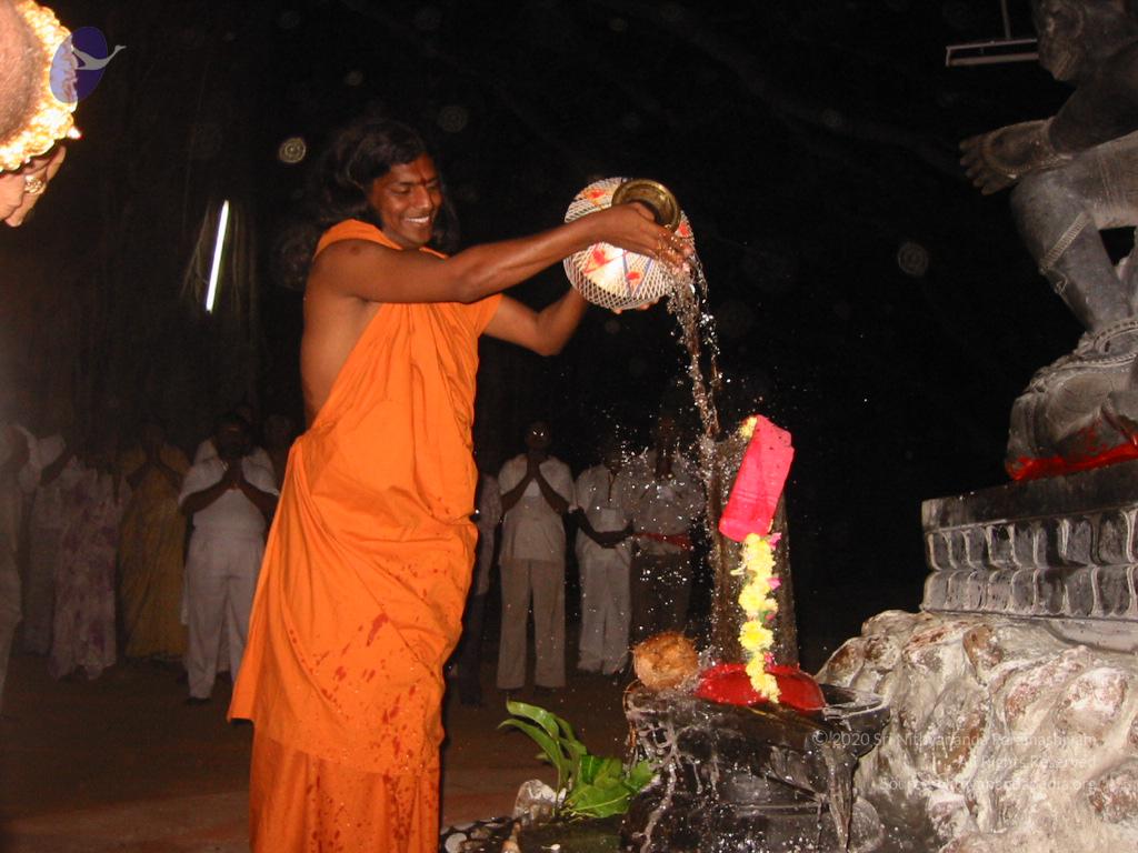 Jayanthi_2005_ashram (71)_CMP_WM