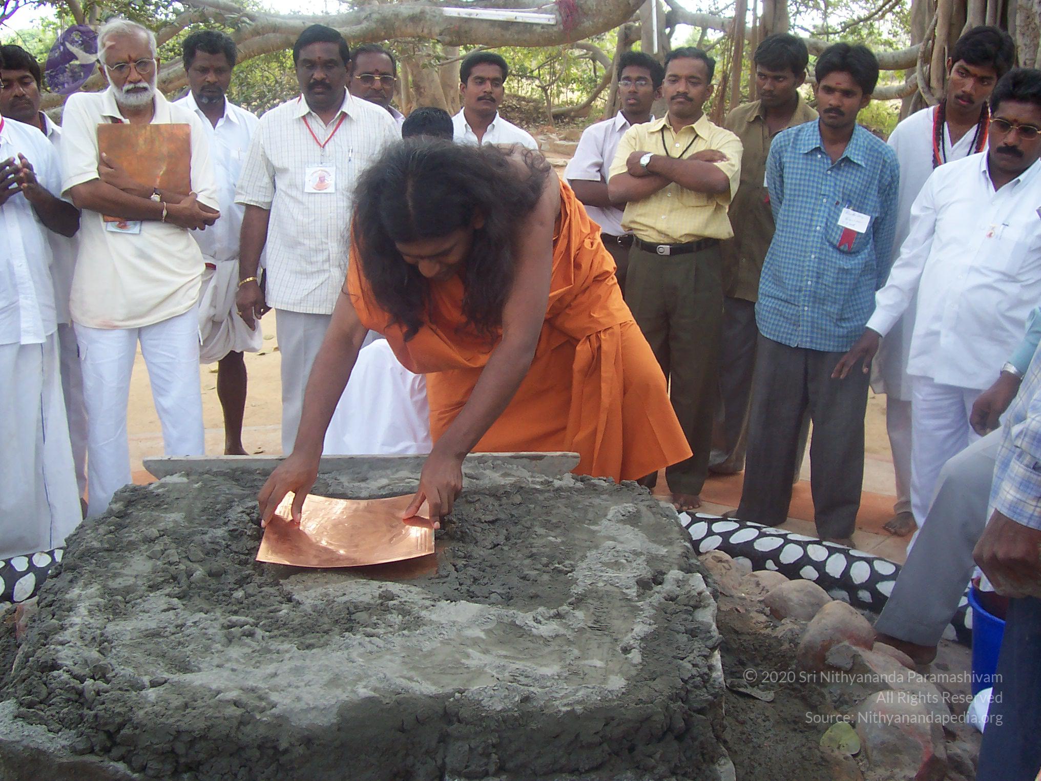 Jayanthi_2005_ashram (81)_CMP_WM