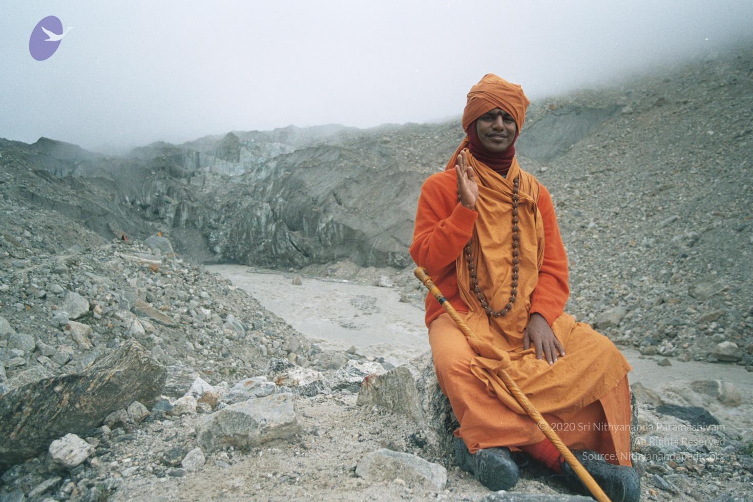 gkvale-1AA028A_CMP_WM