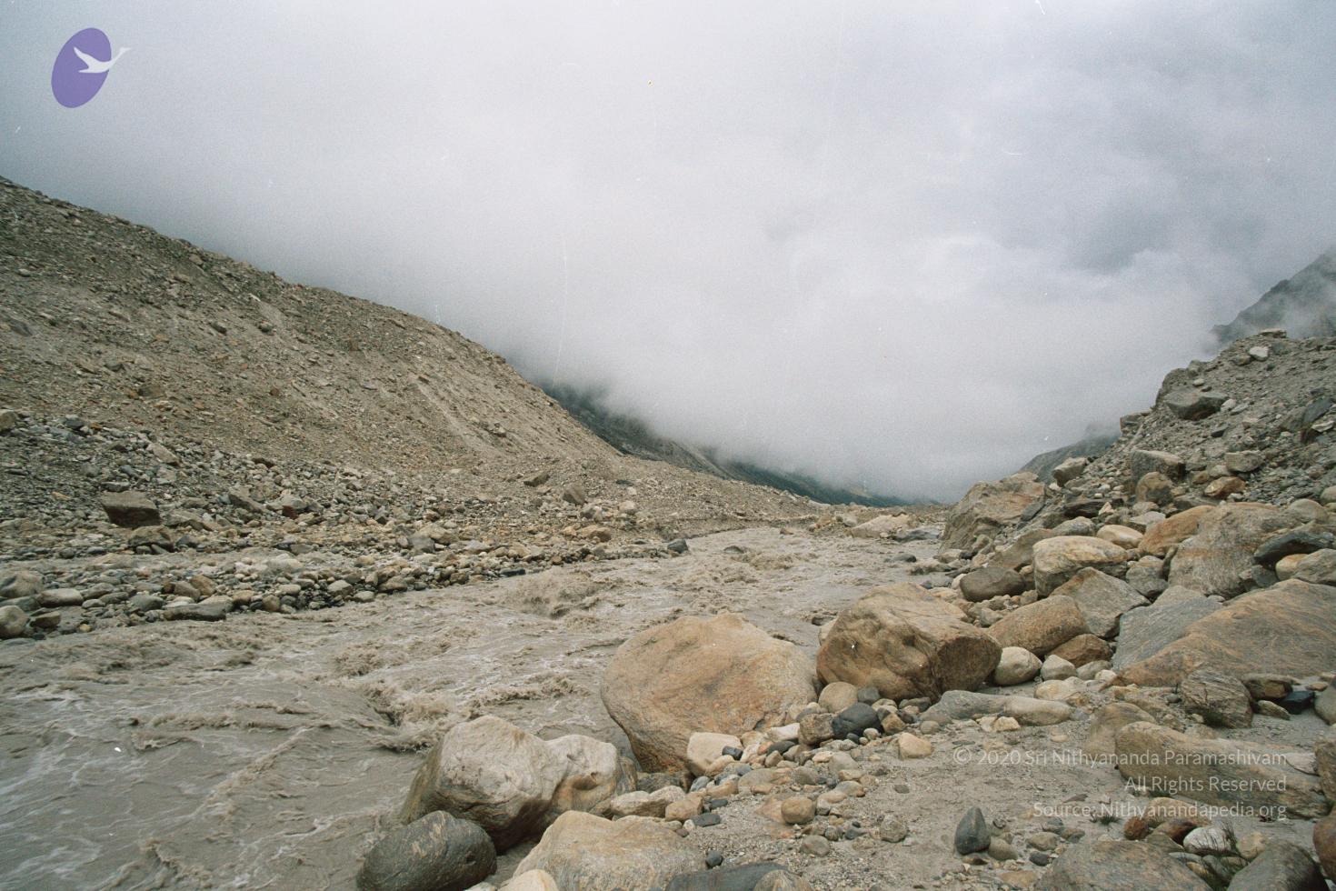 gkvale-1AA020A_CMP_WM