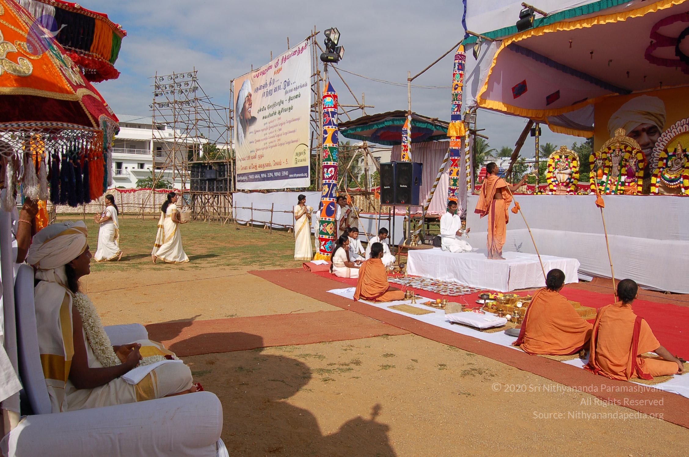 20051201_Photo_1049_DSC_4045_CMP_WM