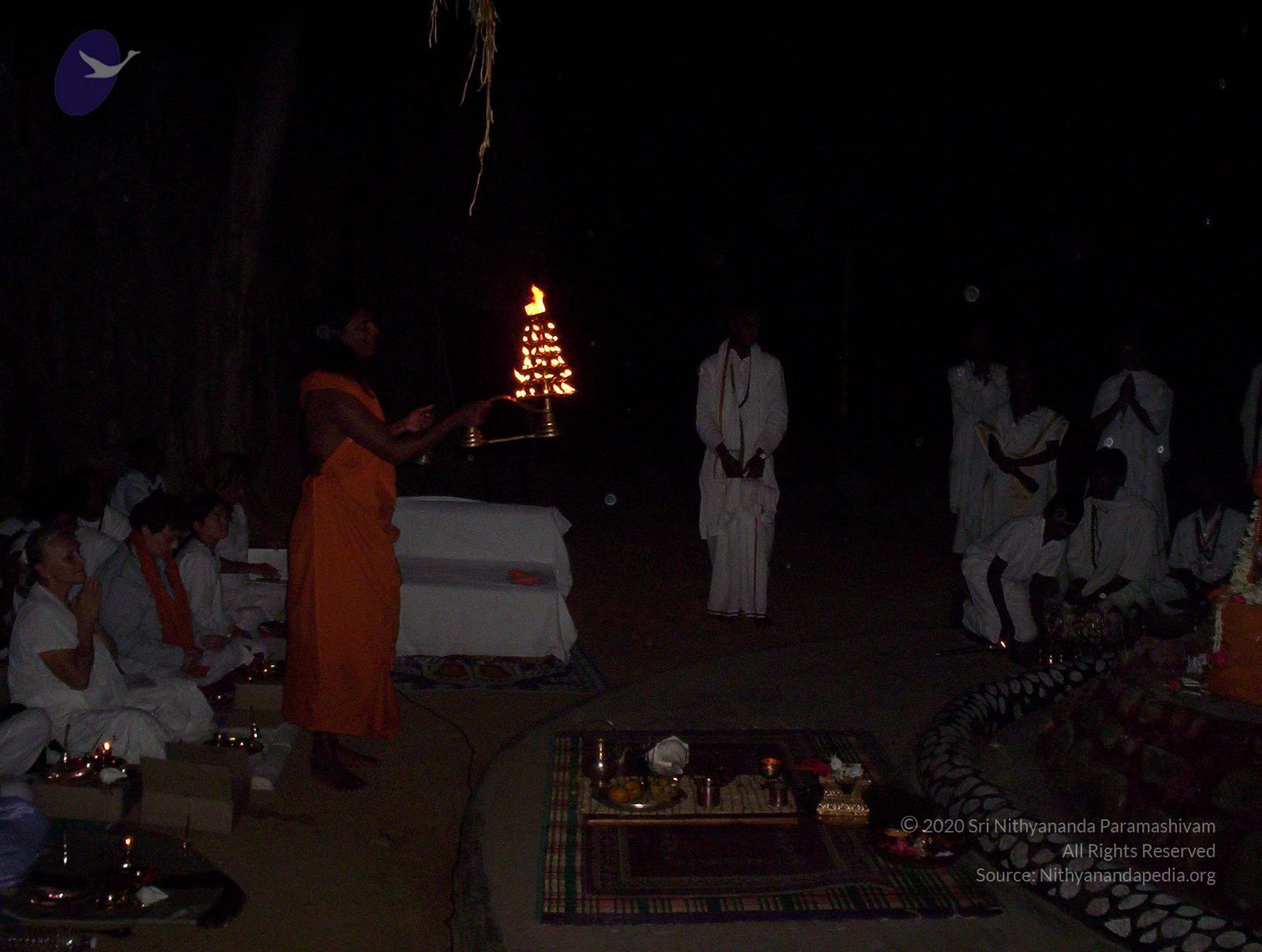 20051215_Photo_1082_100_1370_CMP_WM