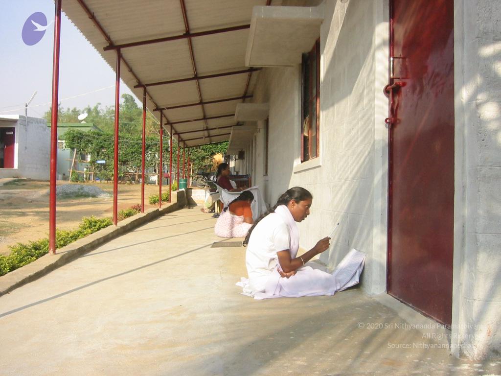 Acharyatraining_Feb05_ashram (16)_CMP_WM