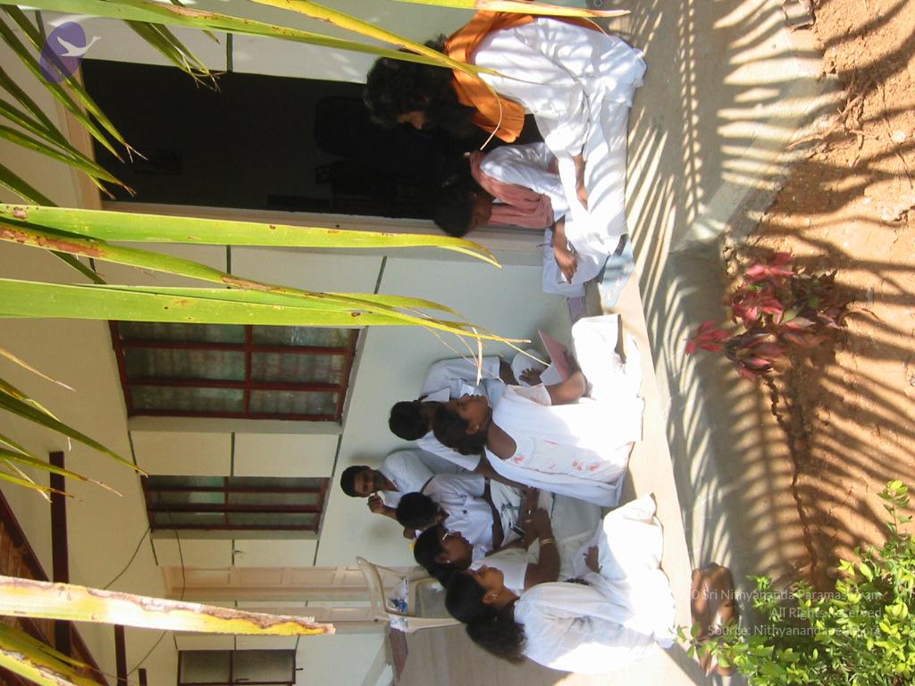 Acharyatraining_Feb05_ashram_CMP_WM