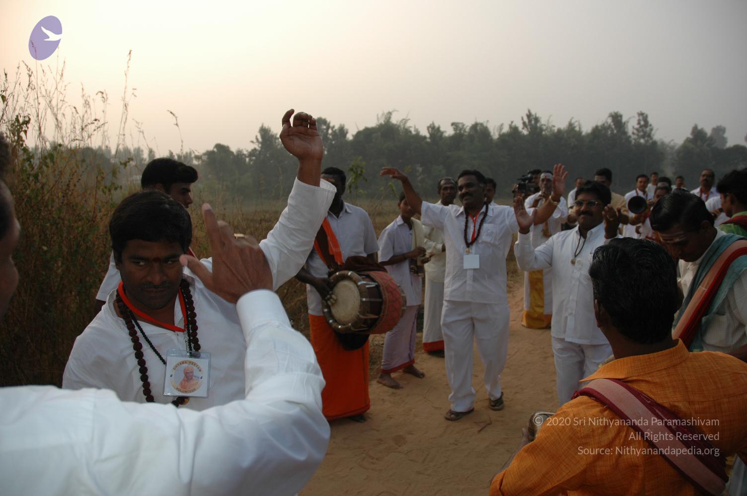 Jayanthi_2005_ashram (130)_CMP_WM