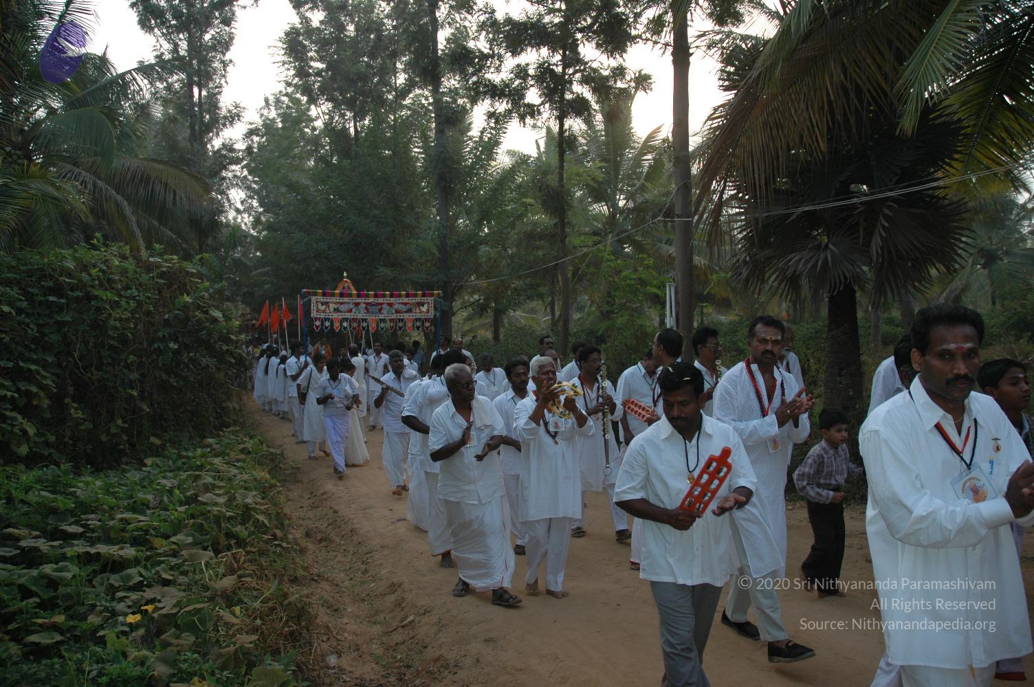 Jayanthi_2005_ashram (164)_CMP_WM