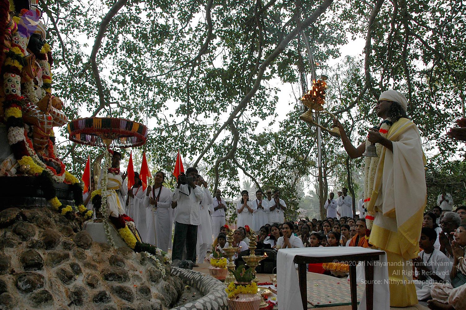 Jayanthi_2005_ashram (267)_CMP_WM_ARTI1_CMP_WM