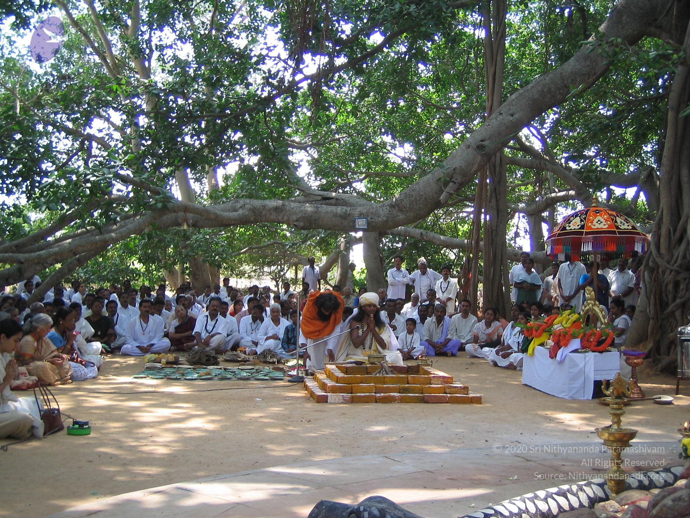 20050308_Photo_1021_ShivRathri_2005_ashram (87)_CMP_WM