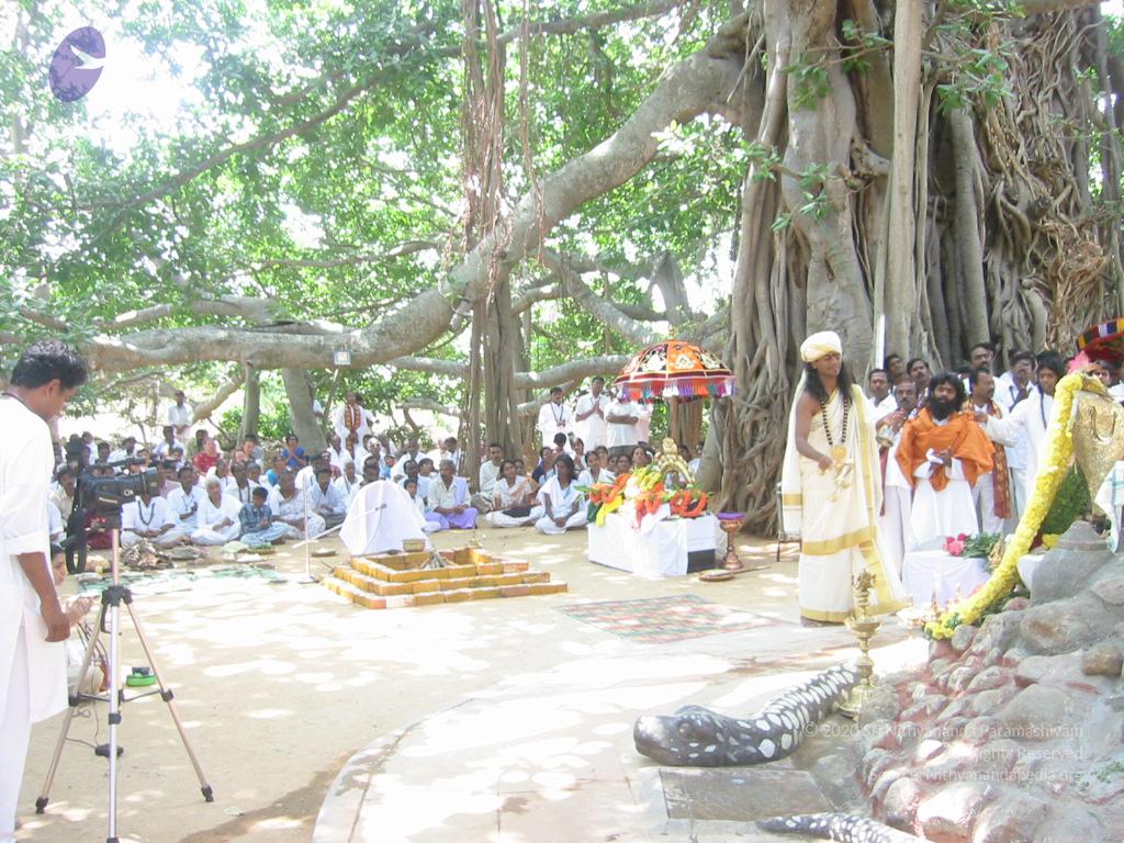 20050308_Photo_1026_ShivRathri_2005_ashram (246)_CMP_WM