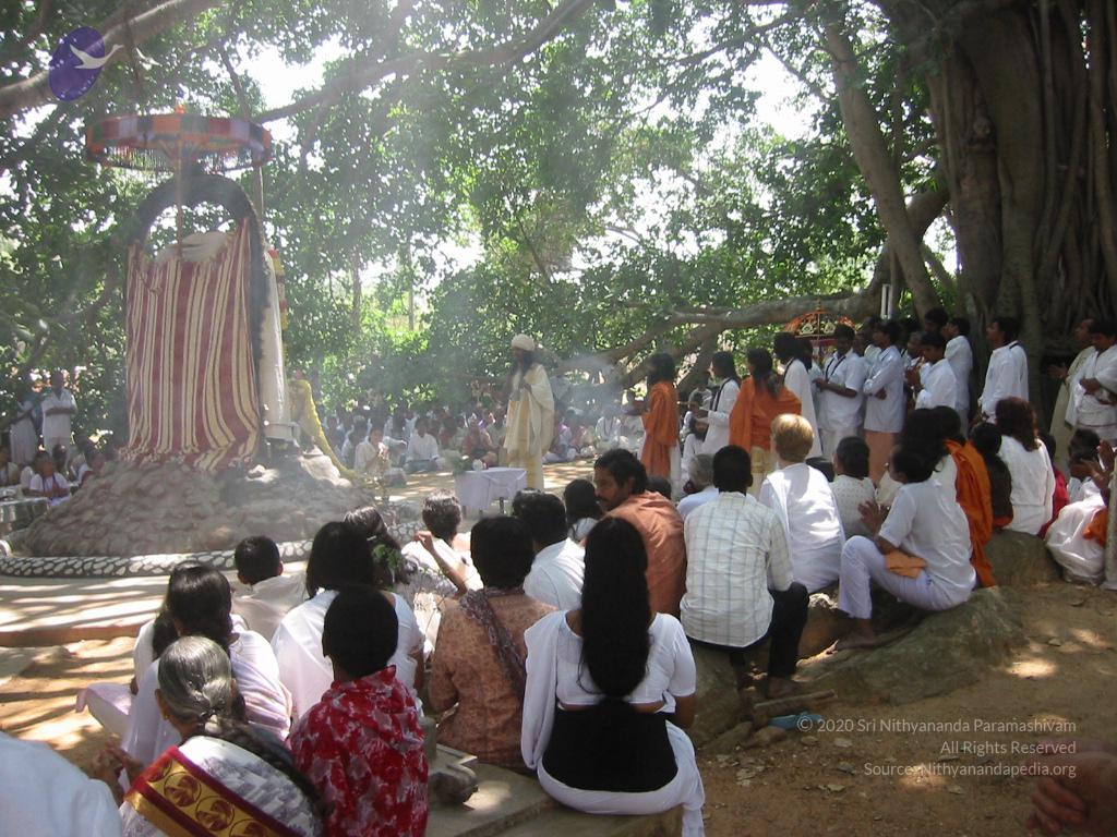 20050308_Photo_1031_ShivRathri_2005_ashram (254)_CMP_WM