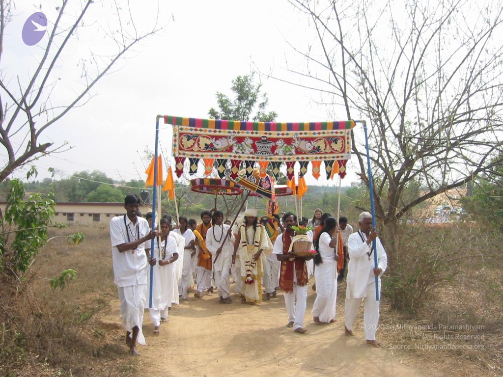 20050308_Photo_1037_ShivRathri_2005_ashram (43)_CMP_WM