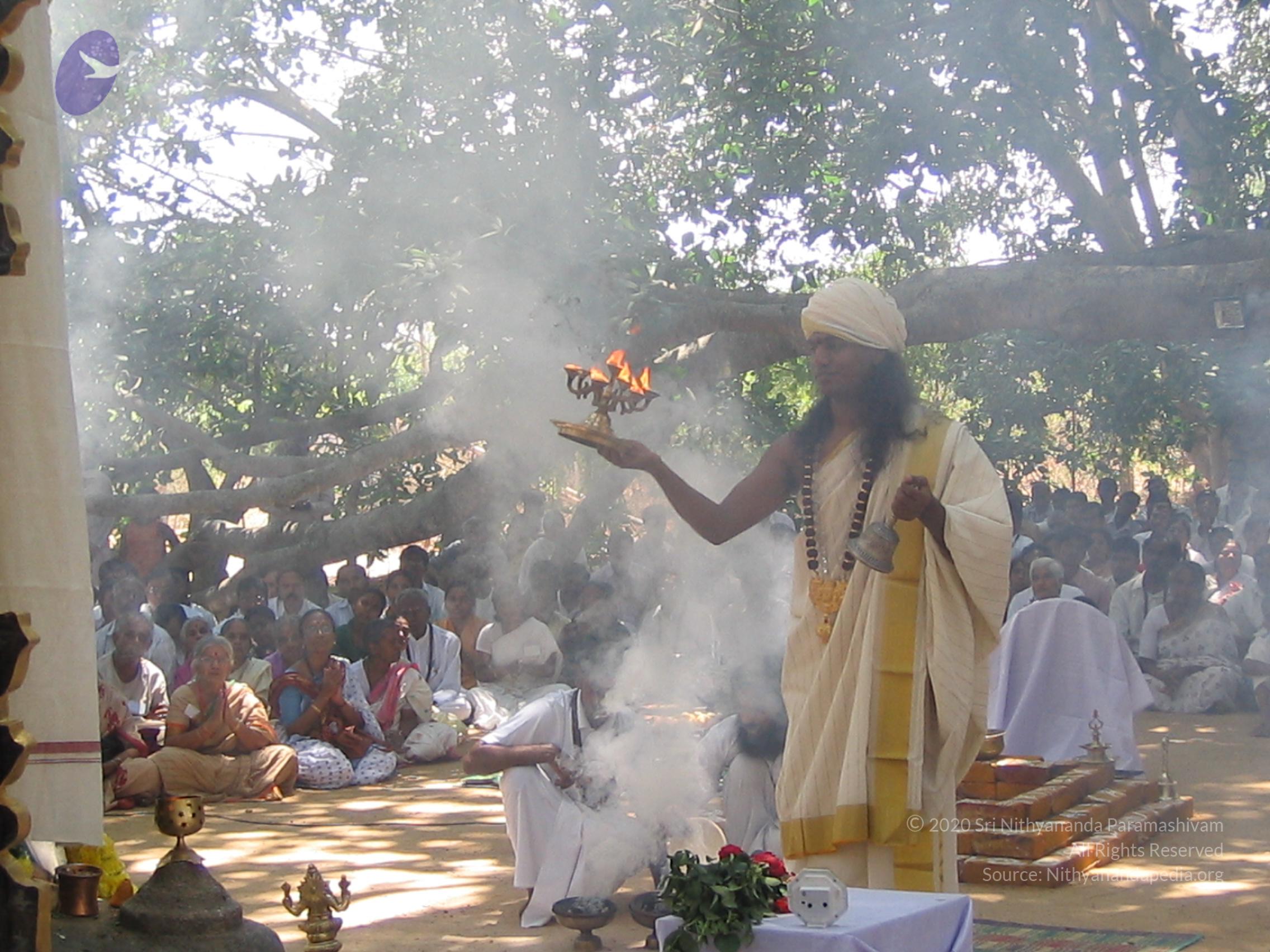 20050308_Photo_1041_ShivRathri_2005_ashram (68)_CMP_WM