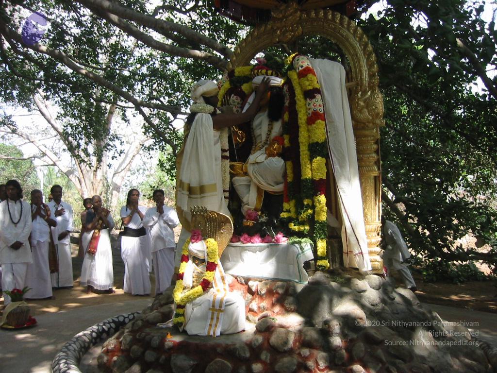 20050308_Photo_1049_ShivRathri_2005_ashram (50)_CMP_WM