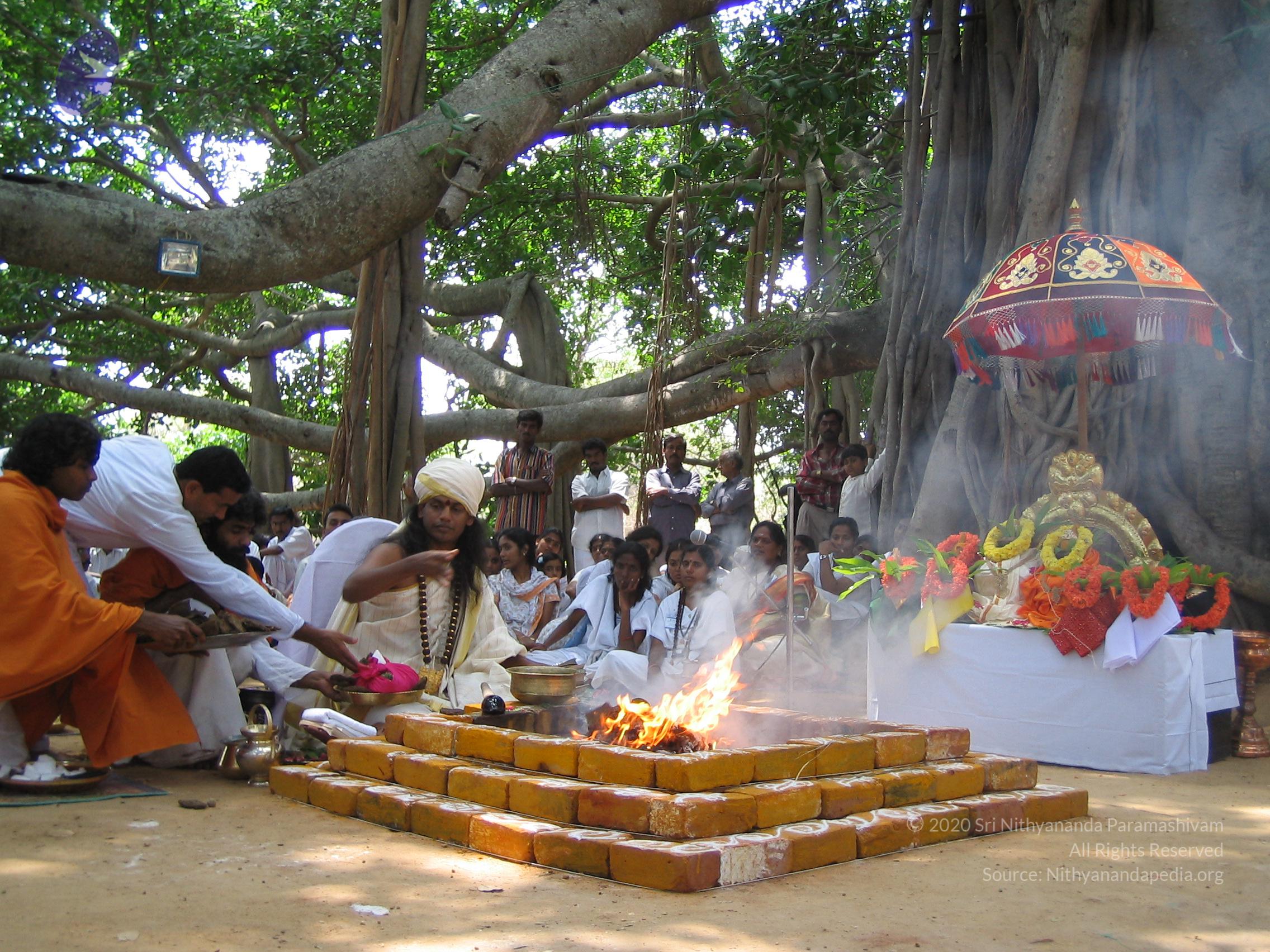 20050308_Photo_1058_ShivRathri_2005_ashram (100)_CMP_WM