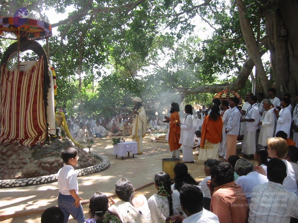 20050308_Photo_1064_ShivRathri_2005_ashram (257)_CMP_WM