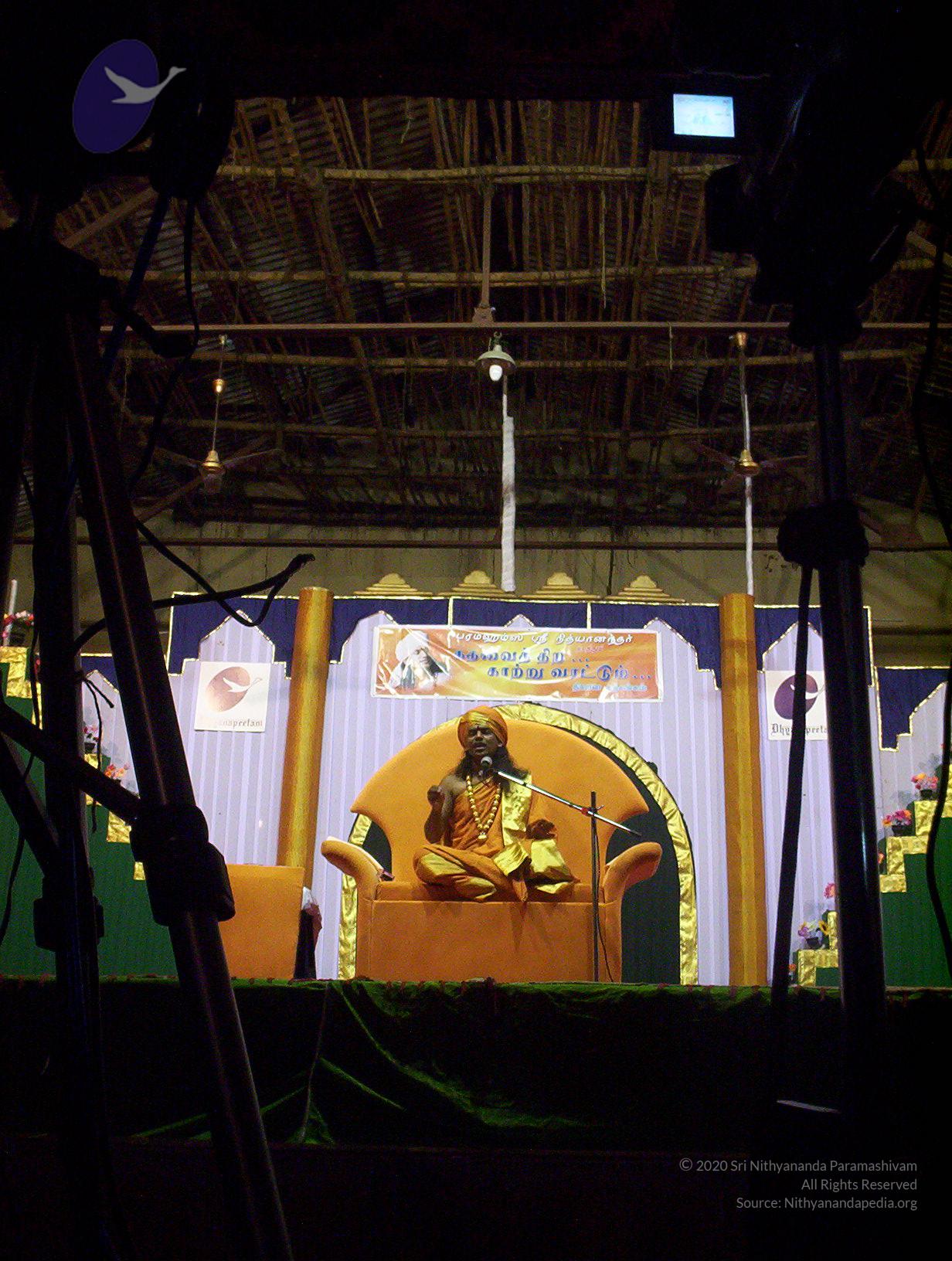 20051118_Photo_1040_100_6930_CMP_WM