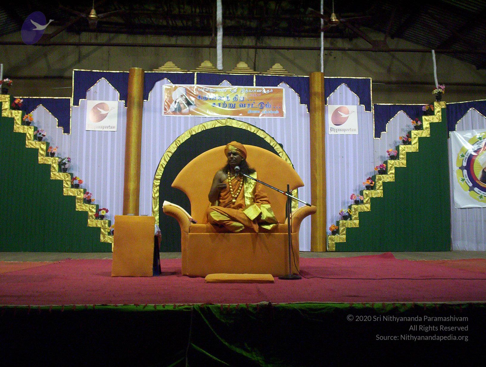 20051118_Photo_1043_100_6915_CMP_WM