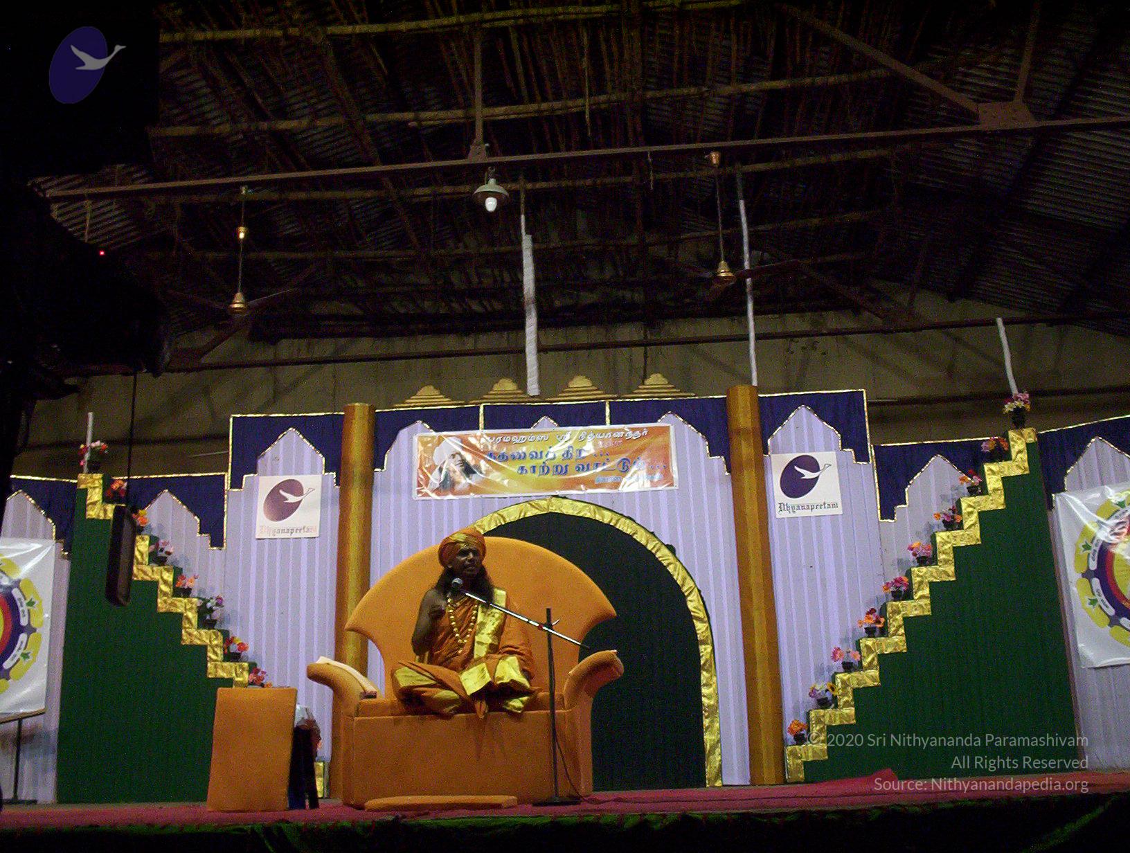 20051118_Photo_1045_100_6940_CMP_WM