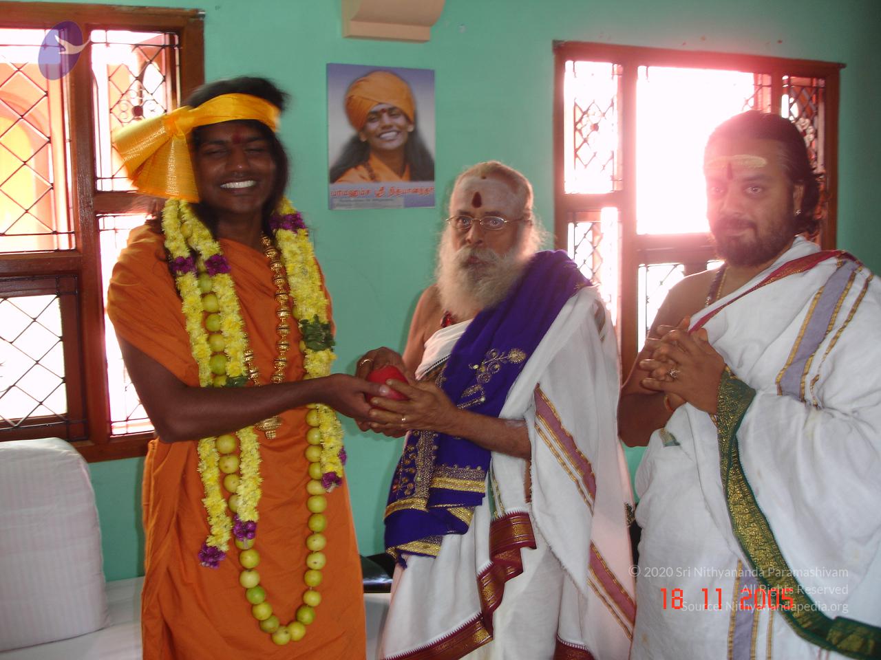 20051118_Photo_1056_Ananda Ula 2005 Kanchipuram 006_CMP_WM