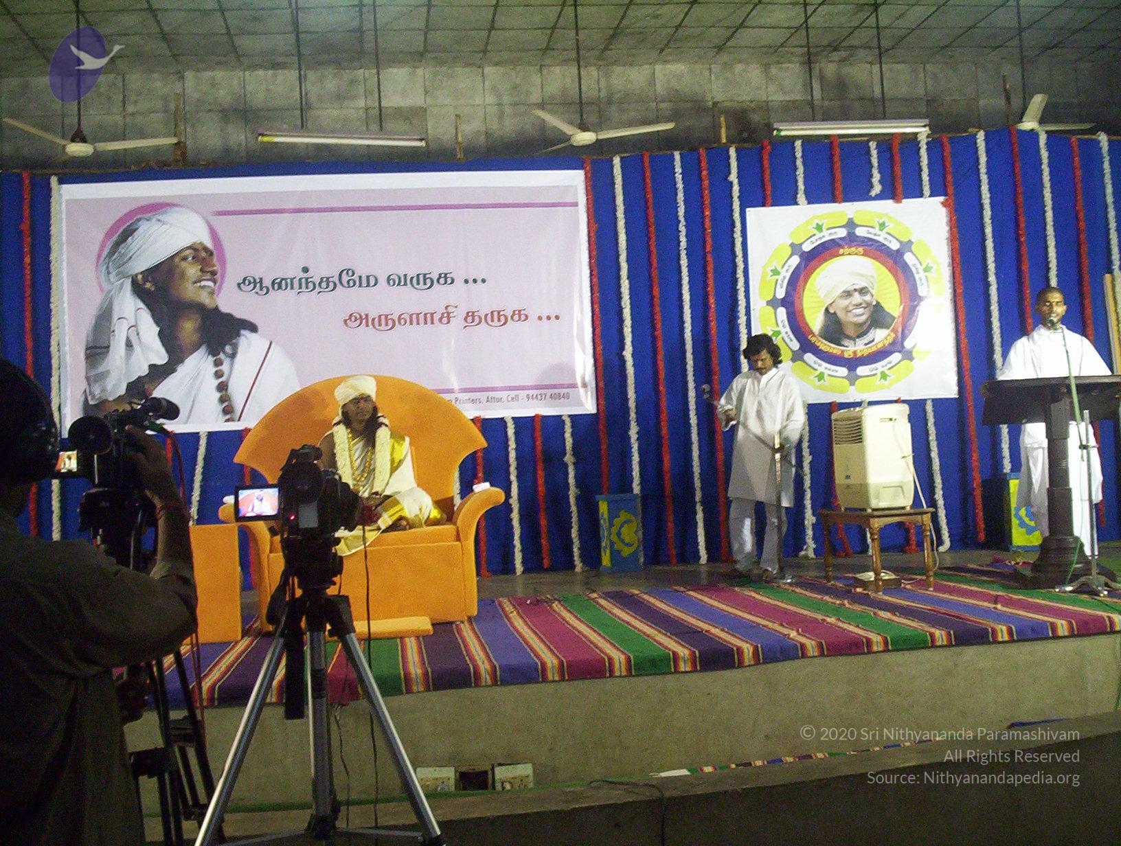 20051123_Photo_1033_100_8127_CMP_WM