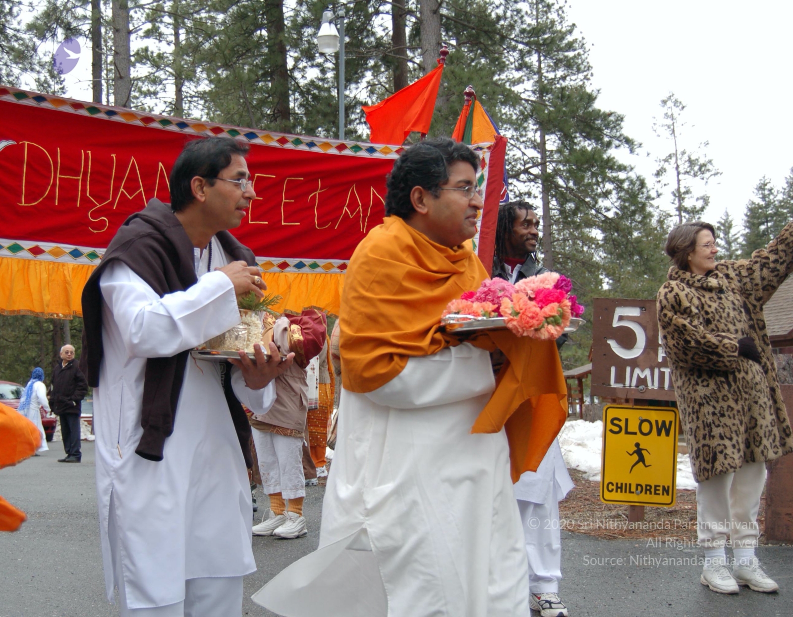 DSC_0103_CMP_WM_DSC_0057_CMP_WM