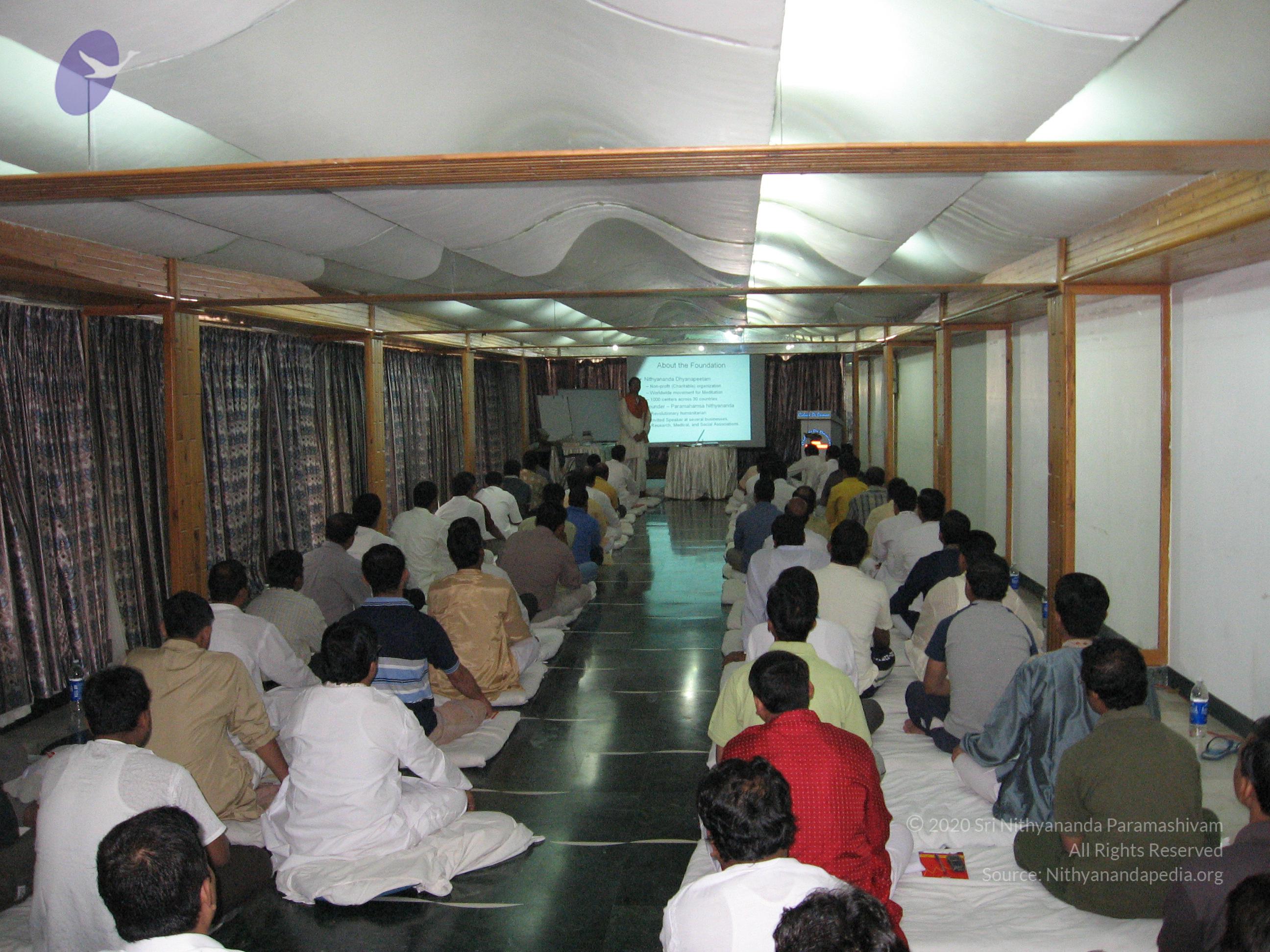 HydAshram26Dec2006 016_CMP_WM