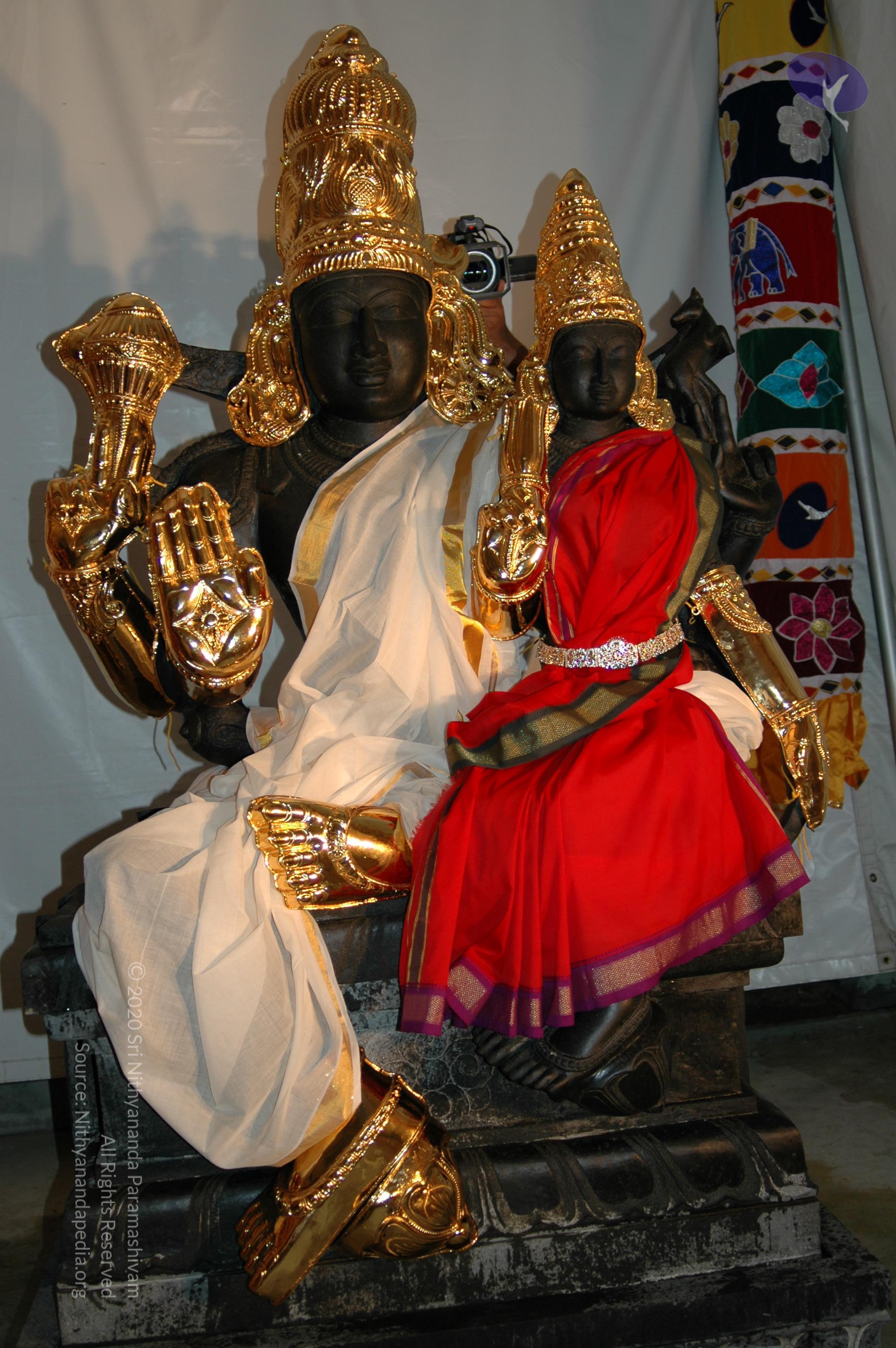 Anandeshwara LA 025_CMP_WM