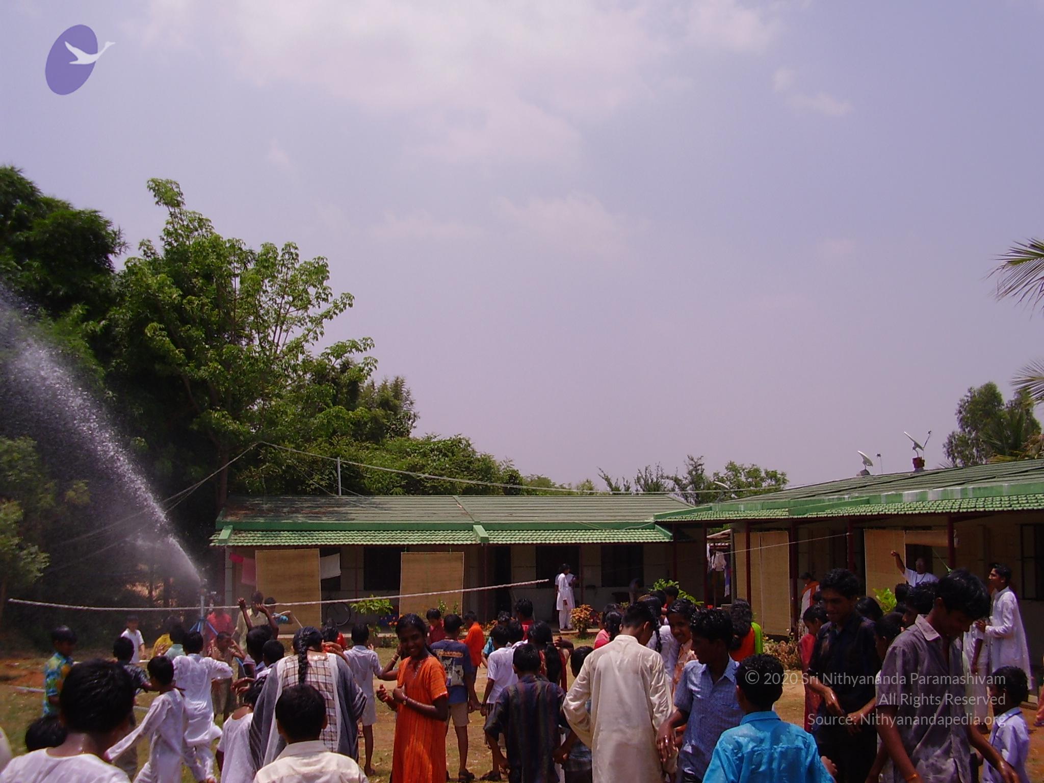 20060503_Photo_1071_P3160136_CMP_WM