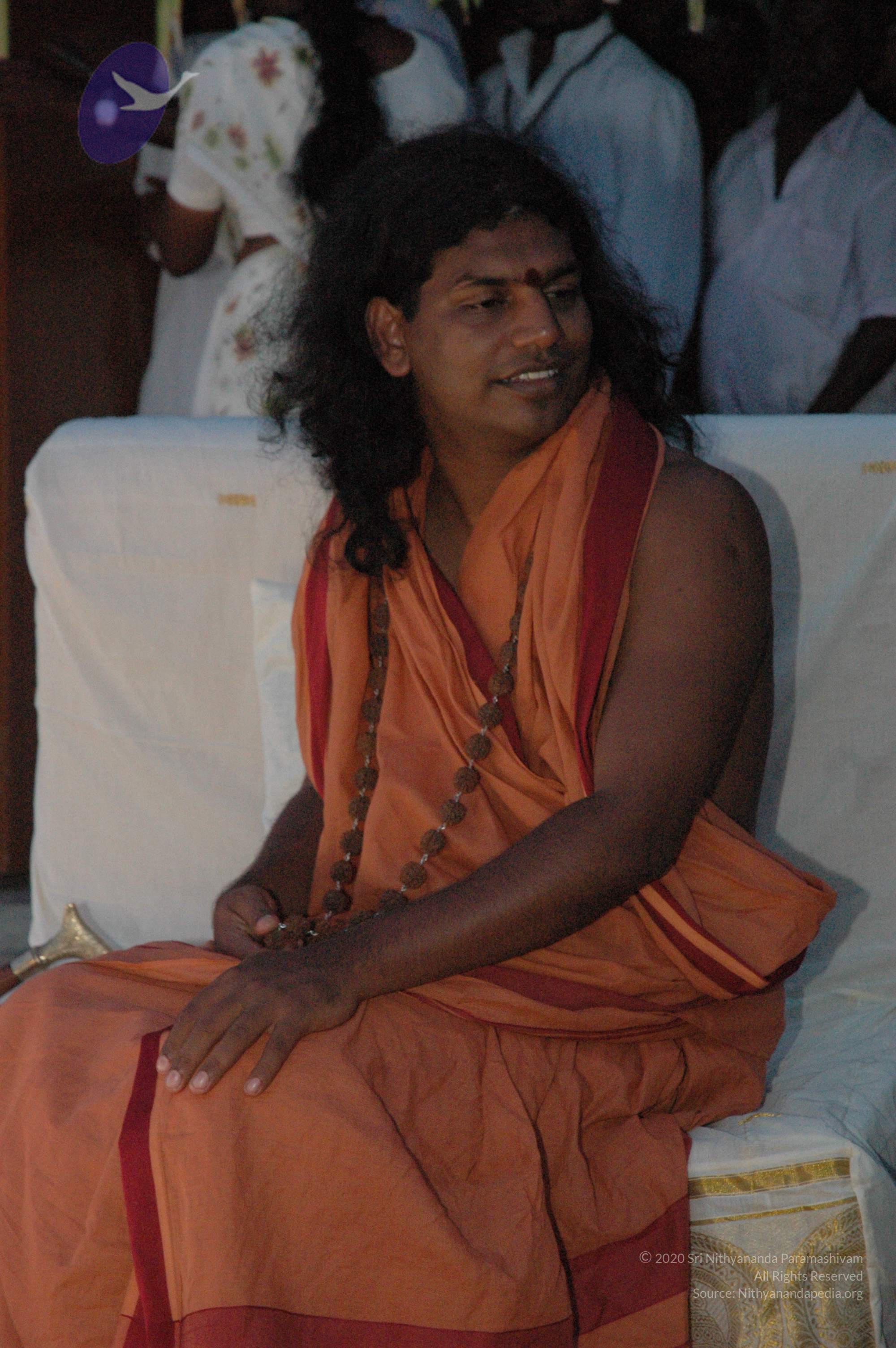 20061021_Photo_1037_diwali 2006 - model 4_CMP_WM