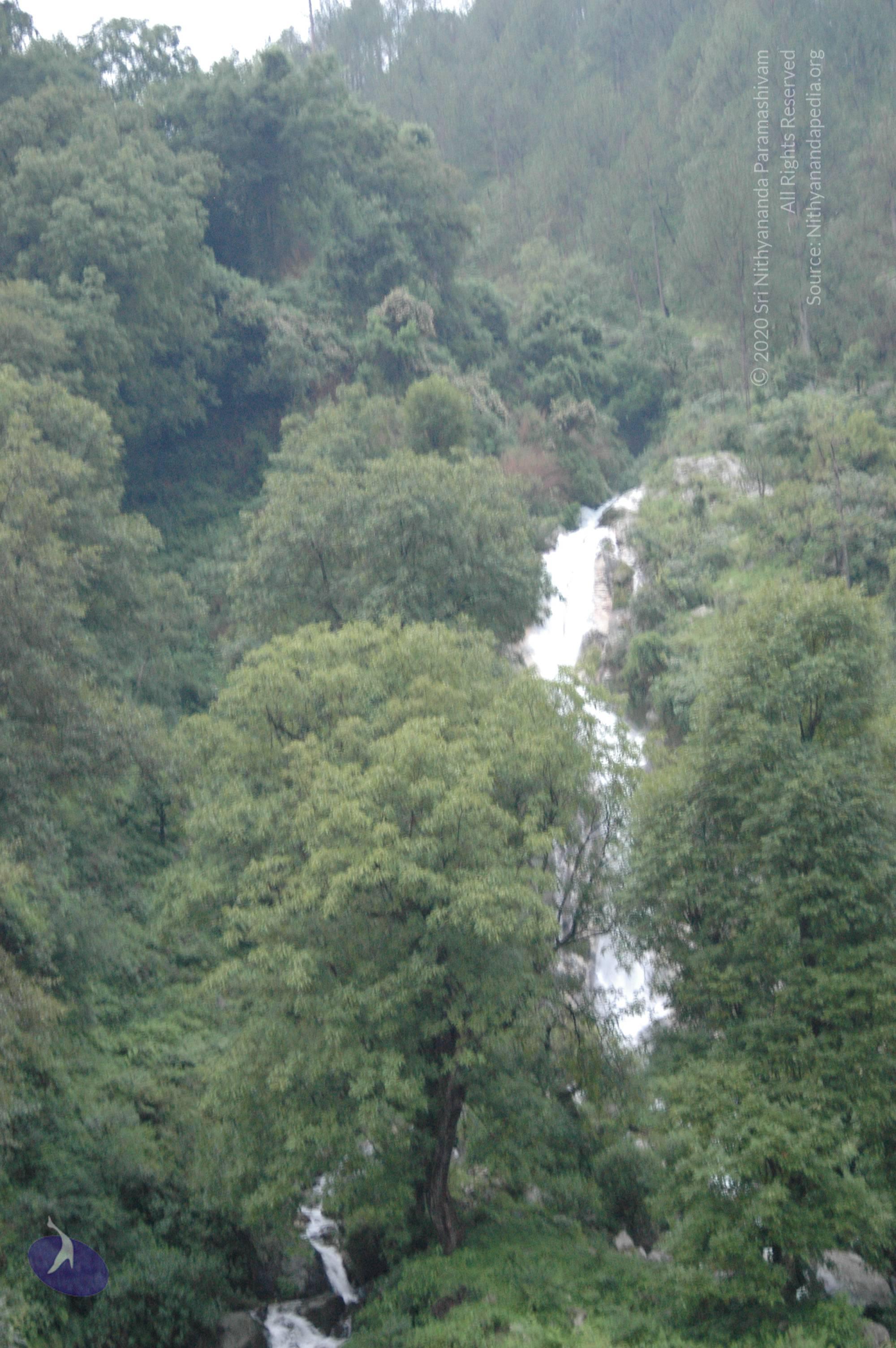 Himalaya2007Jul11 217_CMP_WM